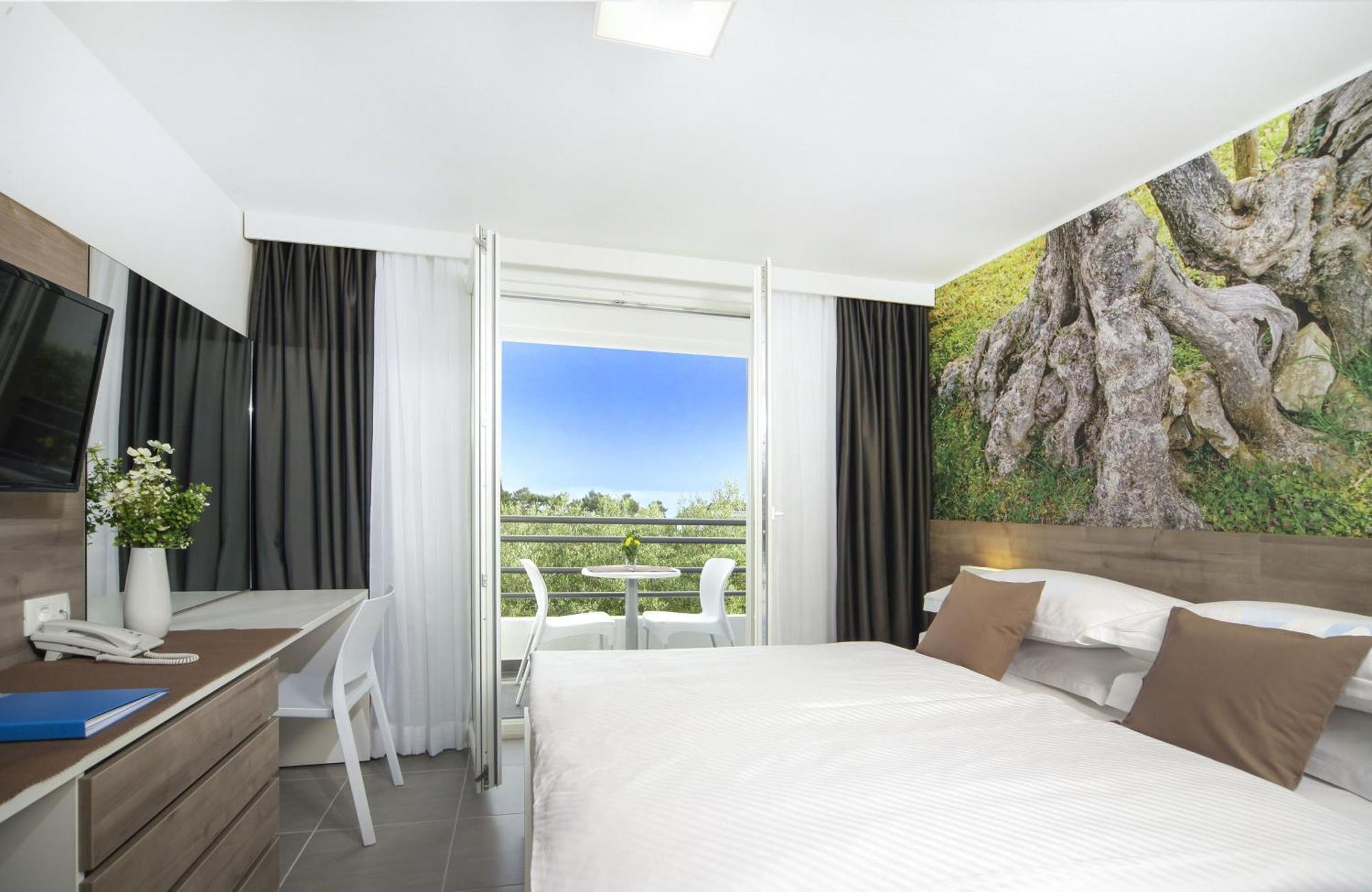 Bluesun Hotel Neptun Tucepi Phòng bức ảnh