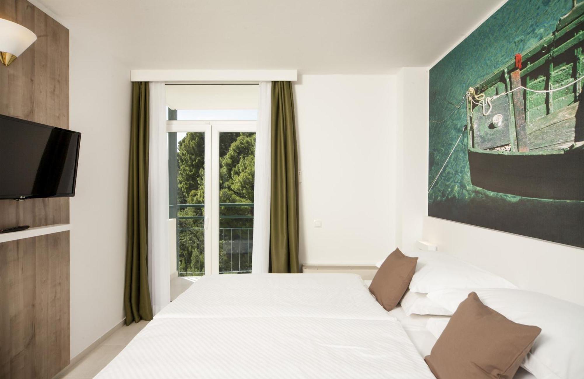 Bluesun Hotel Neptun Tucepi Phòng bức ảnh